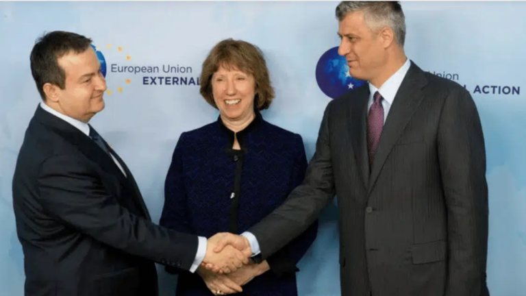 „Prije 11 godina, Vučić je podmetnuo Dačiću da potpiše Briselski sporazum“: Da podnesu ostavke!