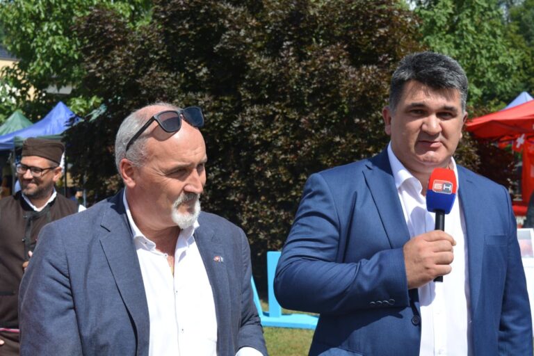 Ambasador Švajcarske u BiH svečano otvorio Sajam domaćih proizvoda i kućne radinosti, krunu manifestacije Dani dijaspore
