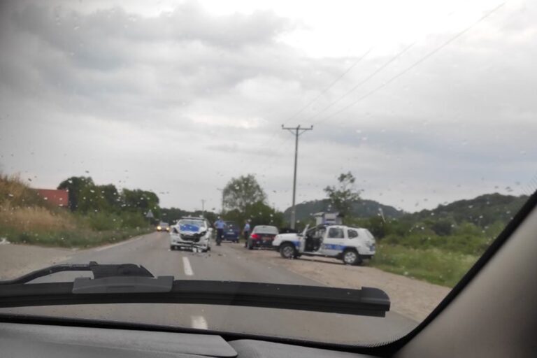 Filmska potjera policije kod Prnjavora: Sudar sa prodavcima bižuterije