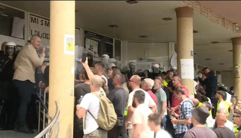 Slobodni i pobunjeni univerziteti traže ostavke ministra prosvete i rektorke DUNP-a