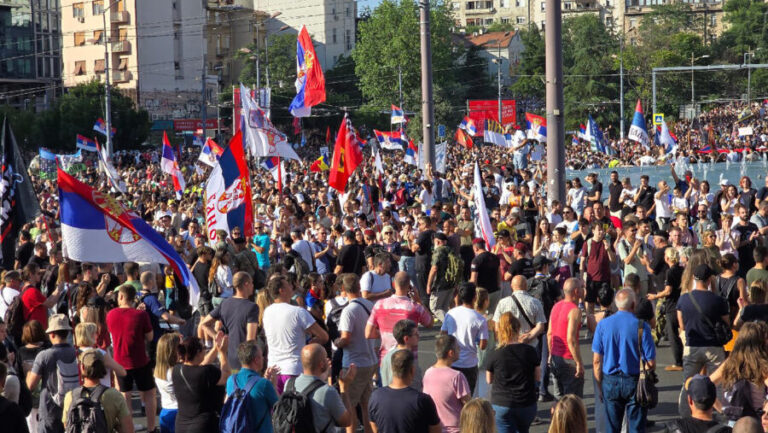 Novi veliki protest u Beogradu: Studenti pozivaju na najveću akciju od Vidovdanskog protesta