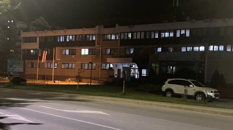 Uhapšena dva lica: Iz čamaca u Balatunu ukrali dva vanbrodska motora