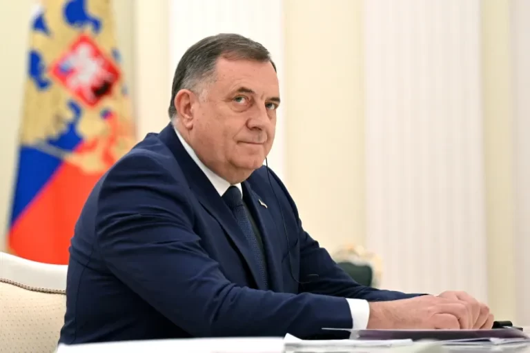 Dodik dao iskaz u Sudu BiH, ukinut mu pritvor