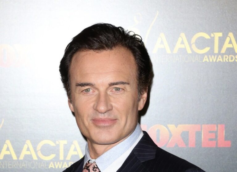 Preminuo glumac Džulijan Mekmahon