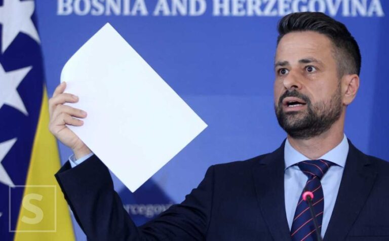 Amidžić upitao zašto se više od 100 miliona KM duga slovenačkoj kompaniji ne bi isplatilo na račun u BiH