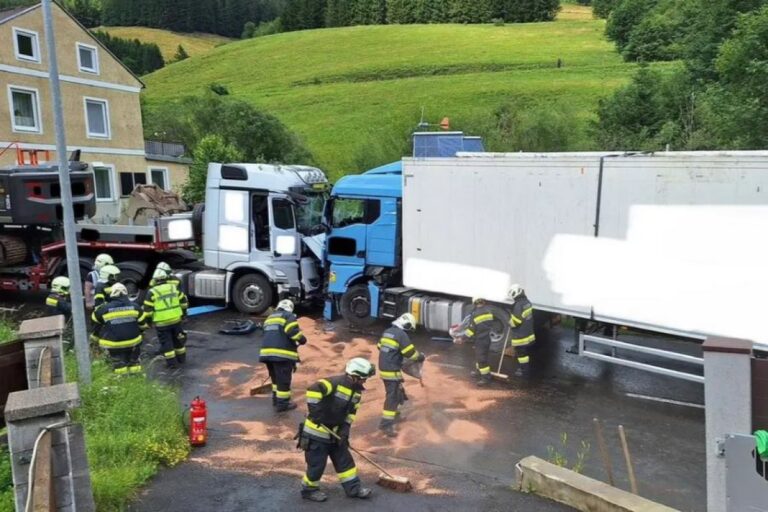 Vozač iz BiH povrijeđen u direktnom sudaru dva kamiona