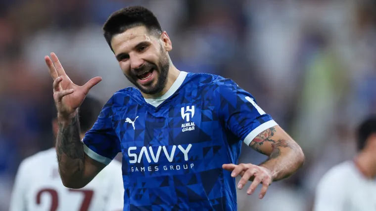 Mitrović se vraća u Englesku: Al Hilal je spreman da ga proda!