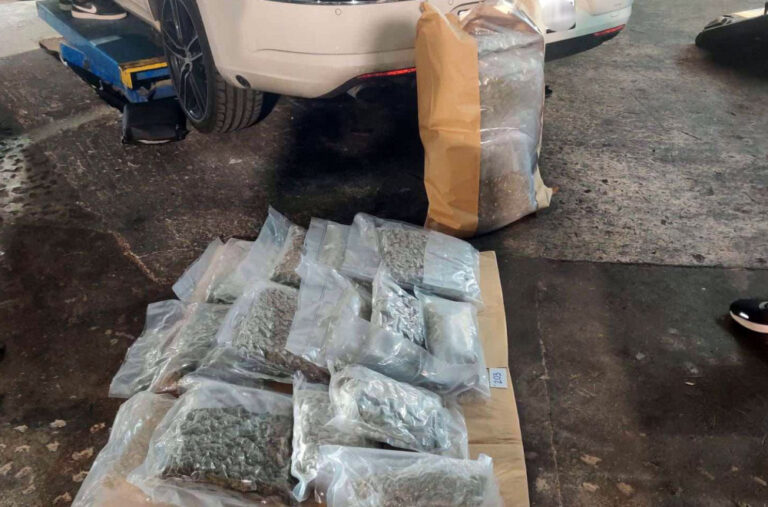 Akcija srpske policije: Muškarac i žena uhapšeni na Malti, prenosili narkotike za kriminalne grupe FOTO