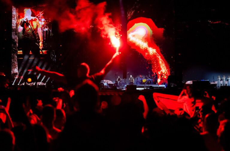 Veličali zločince uz ustaške parole: Hapšenja na koncertu u Sinju, intervenisala i hitna pomoć