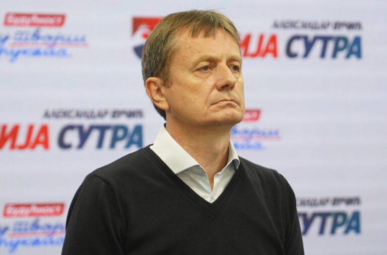 Vučević uputio Glišiću reči podrške: „Darko, brate, bori se kao što si uvek znao“