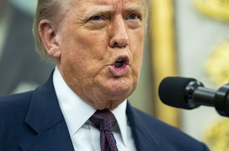 Tramp vikao na Bibija? „To ne može da se glumi“