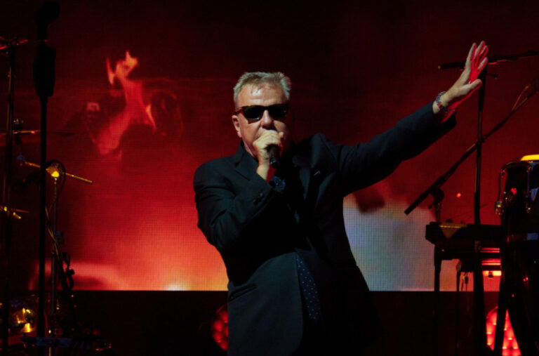 Kris Foreman otkrio da vodi bitku sa neizlečivom bolešću: „Vratiću se, obećavam“