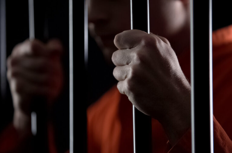 Neonacista koji je promjenio pol ide u ženski zatvor