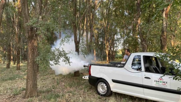 Zaprašivanje komaraca 2. avgusta u Donjoj i Gornjoj Bukovici, Glavičorku i Pipercima