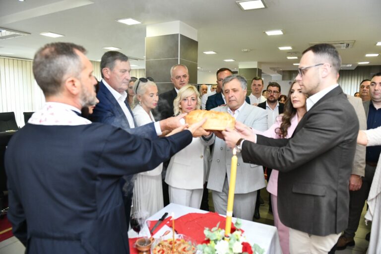 „Elektro-Bijeljina“ obilježila Krsnu slavu