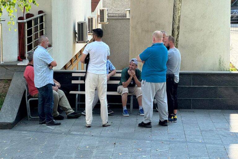 Fijasko poziva Sanina Muse: Došlo ih šest, hodža im rekao da idu (VIDEO)