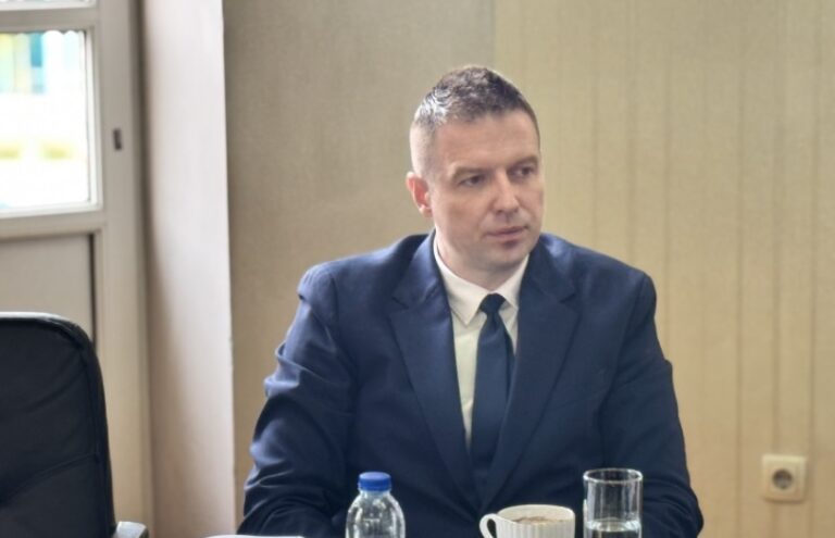 Ostojić: Političko sljepilo RSS-a