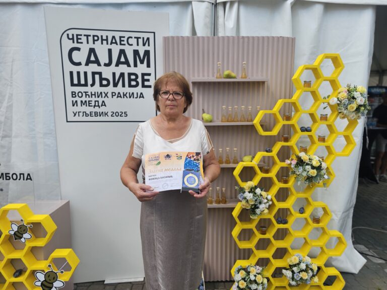 Bagremov med Božice Vasilić ponovo najbolji: Pčelarenja bez ljubavi nema