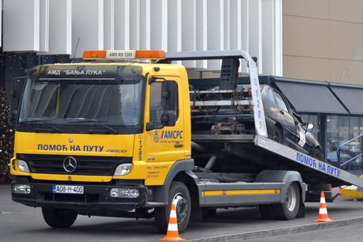 Obustavljen saobraćaj na putu Stanari-Doboj