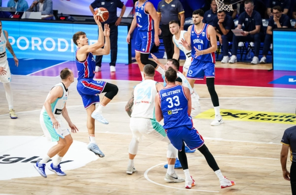 Srbija stotkom ispratila Sloveniju iz Arene