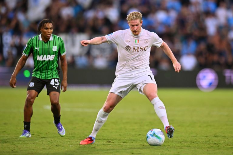 Napoli krenuo iz Ređo Emilije u odbranu Skudeta: Gol na debiju postigao De Brujine