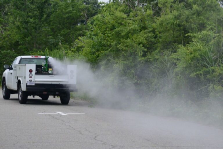 Zaprašivanje komaraca u Ljeljenči, Brijesnici i Kovačićima