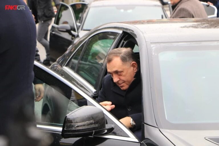 Dodik: Povećeanje penzija i boračkog dodatka