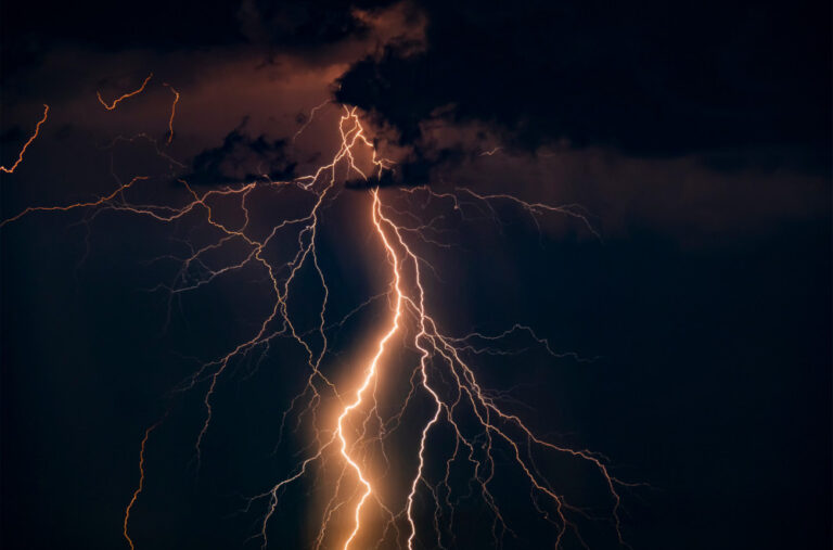 Snažno nevrijeme u Srbiji: Beograd na udaru; Potpuni haos FOTO/VIDEO