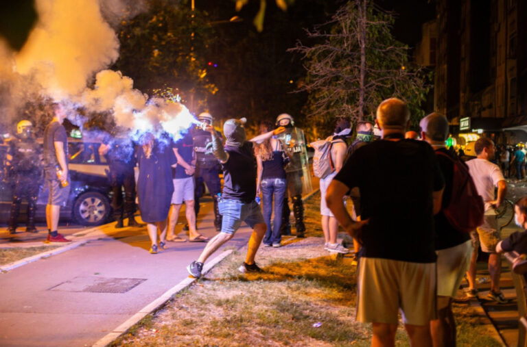 Vučić pričao o pripremi Majdana u Srbiji? Znamo da spremaju završni udarac!