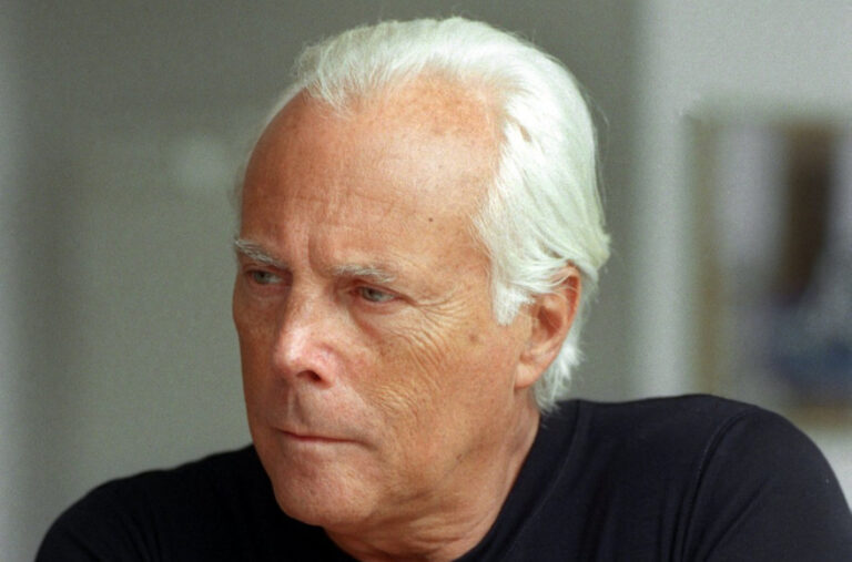 Sahranjen Đorđo Armani: Privatna ceremonija u „zaključanom“ selu Rivalta FOTO