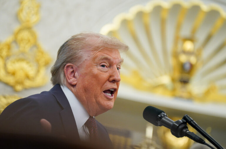 Demokrate tražile hitan sastanak sa Trampom