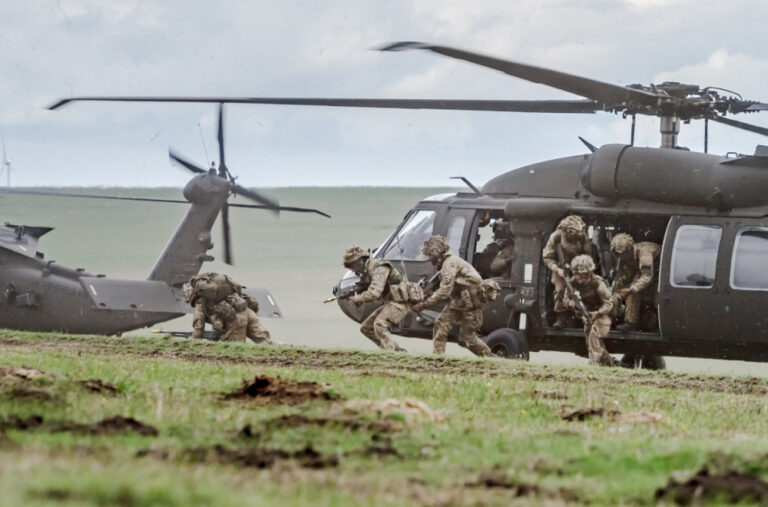 NATO vježba prebacivanje vojne opreme u Litvaniju