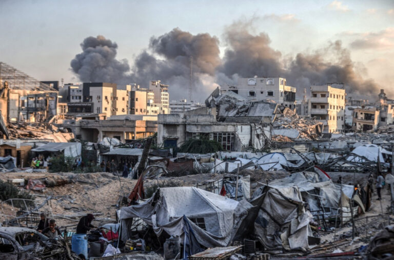 Raketirane škole i bolnice; „Nijedno mjesto nije bezbjedno“