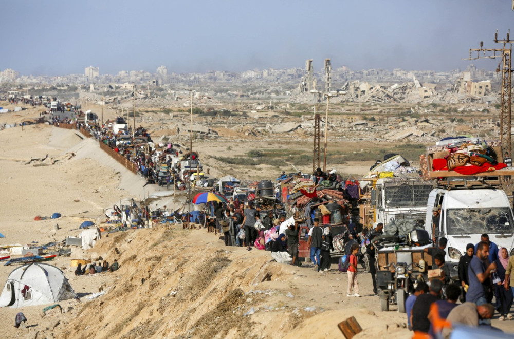 Pokrenuta snažna operacija: Hiljade civila pokušava da pobegne; Ovo je pakao, bombardovanje traje satima