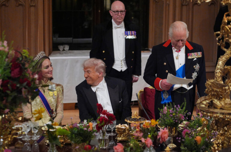 Kraljevski, nema šta: Evo što se jelo i pilo za Trampov i Melanijin doček FOTO