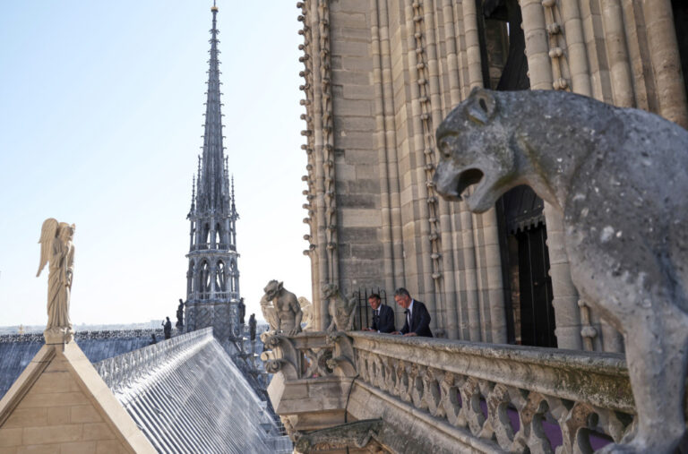 Kule Notr Dama otvorene šest godina posle požara: Karte planule za samo 24 minuta FOTO