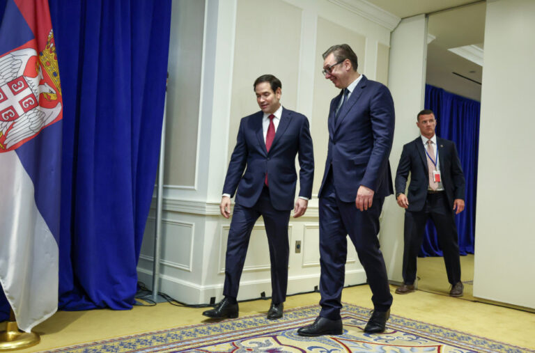 Oglasio se Stejt department nakon sastanka Vučića i Rubija