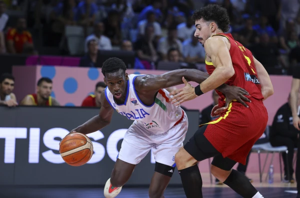 Očajna košarka, veče promašaja: Italija slavila u drami protiv Španije