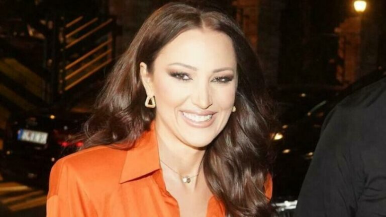 Stigla ćerka: Porodila se Aleksandra Prijović