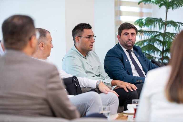 Gradonačelnik Petrović i privrednici iz Semberije u radnoj posjeti Izmiru