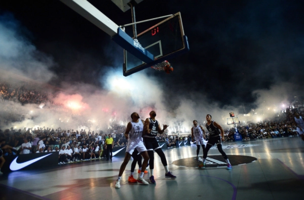 Crno-beli spektakl: Partizana slavio, Taš gorio, javio se Lovernj, novi centar u šoku