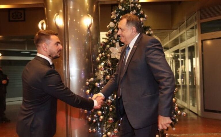 Dodik objasnio zašto Pranjić potpisuje ukaze