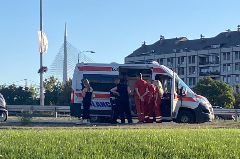 Stravična saobraćajka kod Pećinaca: Ima mrtvih