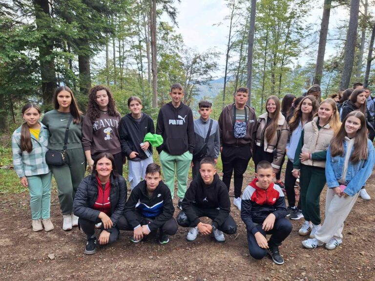 Srpska kultura, umjetnost i pobjeda: Kamp na Goču obilježio uspjeh ugljevičkih učenika