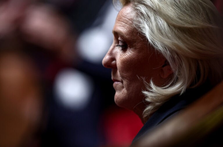 Le Penova odbrusila Makronu: Ti si predsjednik svih francuskih građana