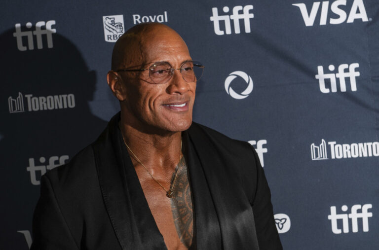 Uprkos ovacijama, suzama i predviđanju Oskara, novi film Dvejna Džonsona doživljava debakl VIDEO