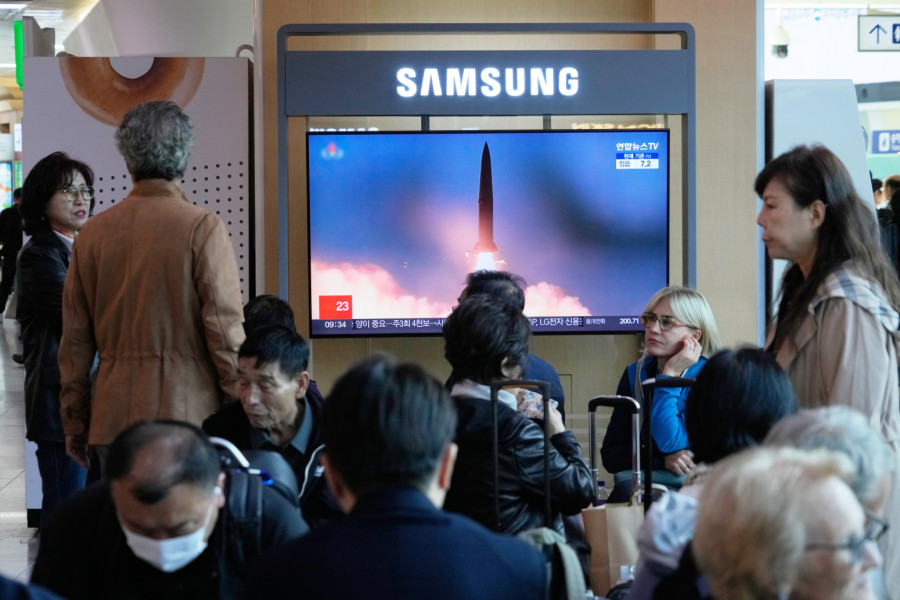 Kim ponovo provocira; Ispaljene rakete ka Seulu FOTO