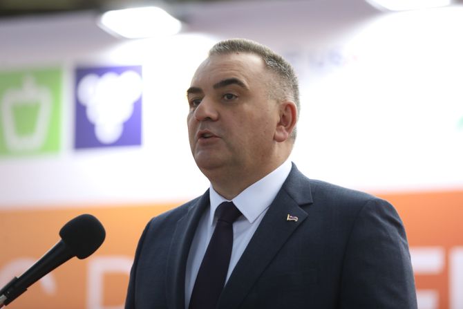 Minić poručio: Sankcije za ministre koji prekrše plan, Vlada se otuđila od naroda