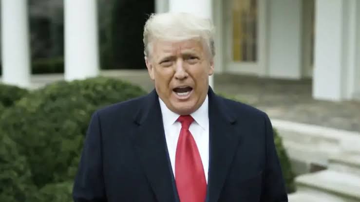 Tramp rasporedio nuklearne podmornice; Raspoređeni i „posejdoni“ kod ruske granice; Moskva odmah reagovala