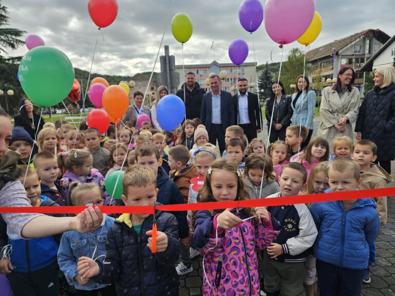 Ugljevik u znaku dječijih prava i radosti: Počelo obilježavanje Dječije nedjelje